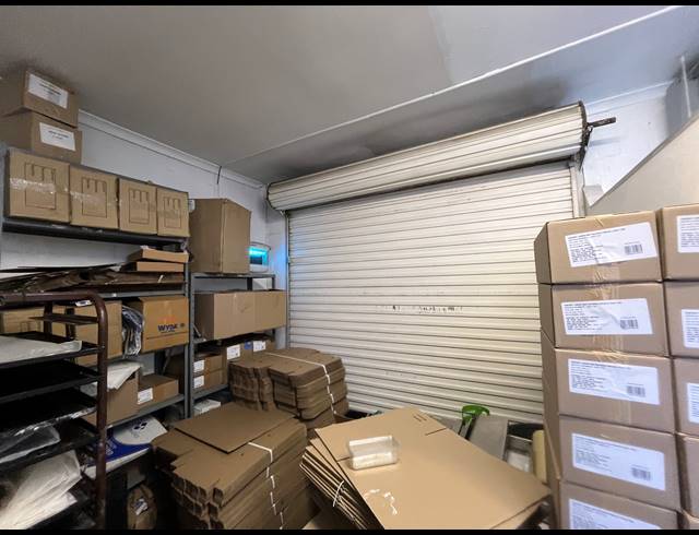 100M² BUSINESS TO LET IN MILNERTON CENTRAL